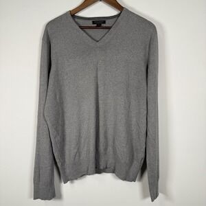 Banana Republic Men's Gray Luxury Blend Silk Cashmere V-neck Sweater Size Large‎